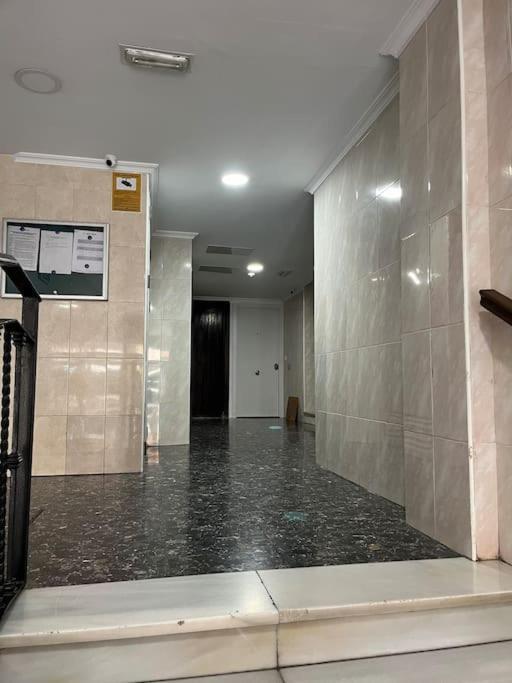 New Spacious And Cozy Apartment - Málaga Exterior foto