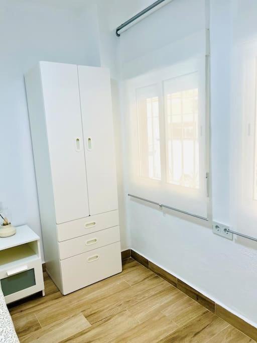 New Spacious And Cozy Apartment - Málaga Exterior foto