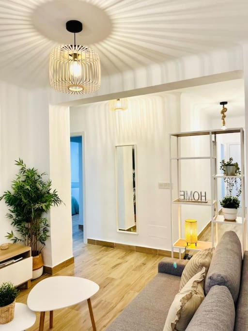 New Spacious And Cozy Apartment - Málaga Exterior foto