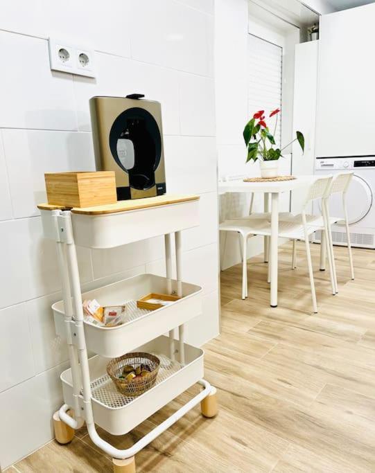 New Spacious And Cozy Apartment - Málaga Exterior foto